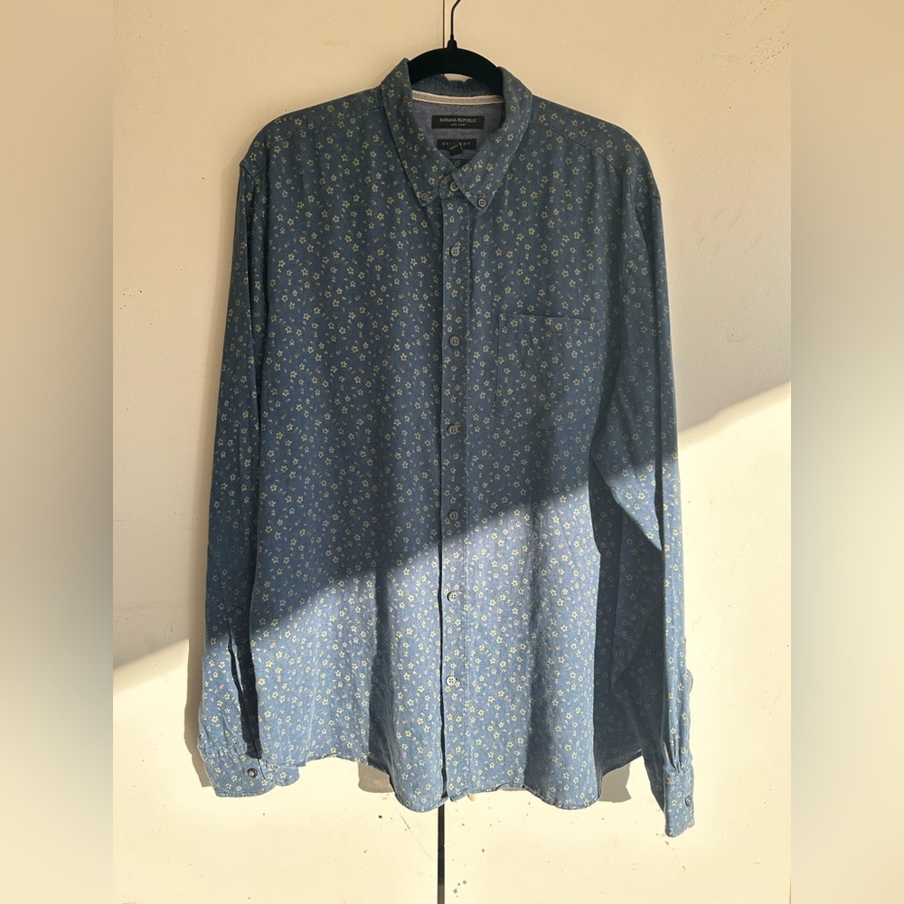 Banana republic Camden fit 100% linen floral blue button up men’s long sleeve XL